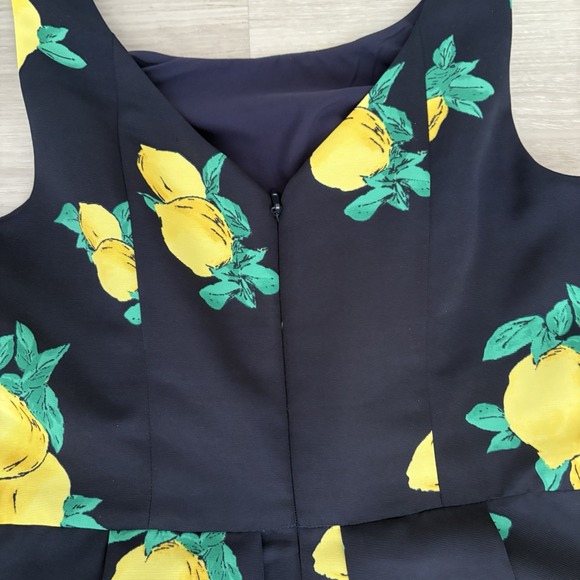 Eva Mendes New York and Company Womens Dress Lemon Felicity Sheath dress Size 12 - Picture 14 of 16